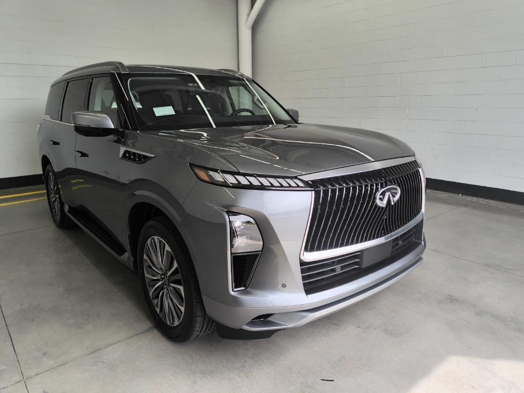 new 2025 INFINITI QX80 car, priced at $95,640