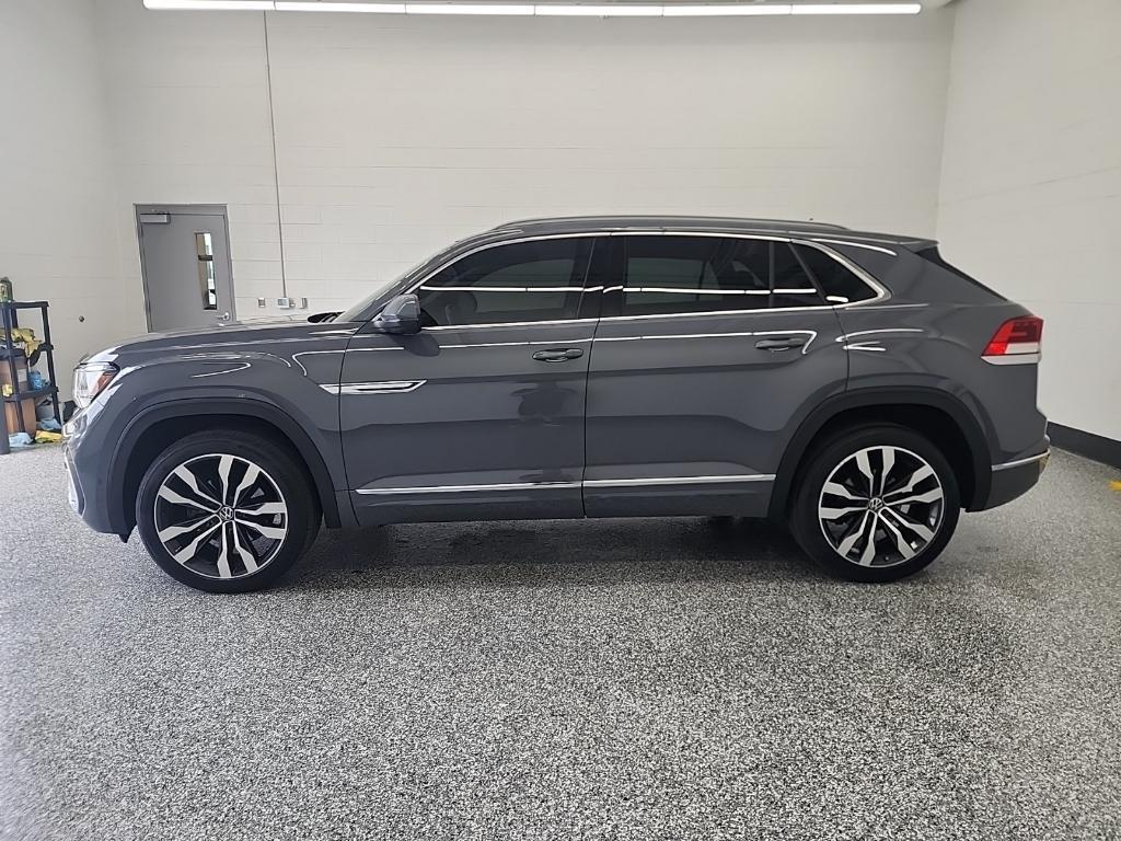 used 2022 Volkswagen Atlas Cross Sport car, priced at $27,493