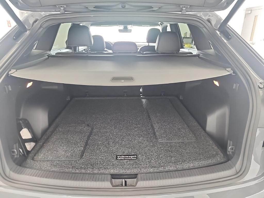 used 2022 Volkswagen Atlas Cross Sport car, priced at $27,493