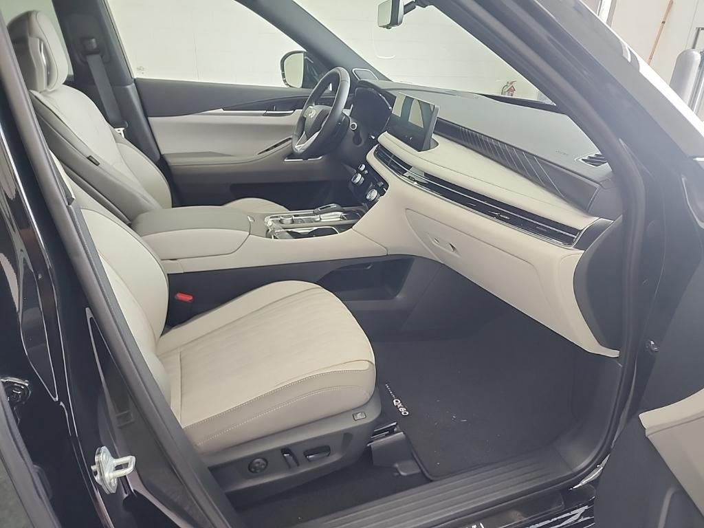 new 2026 INFINITI QX60 car, priced at $63,632