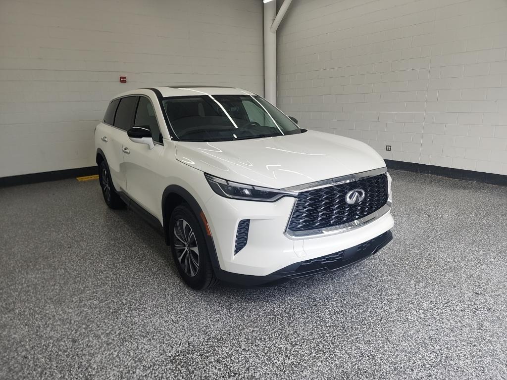 used 2025 INFINITI QX60 car, priced at $39,998