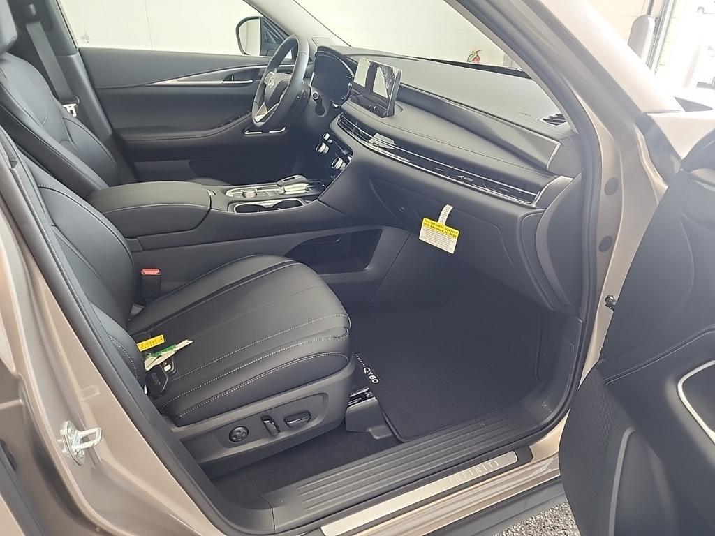 new 2026 INFINITI QX60 car, priced at $55,521