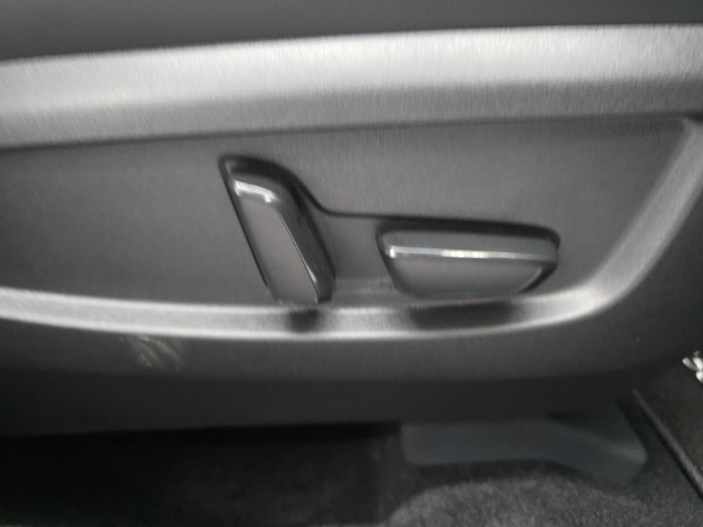 new 2025 INFINITI QX50 car, priced at $36,870