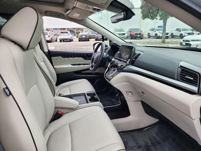 used 2025 Honda Odyssey car, priced at $39,961