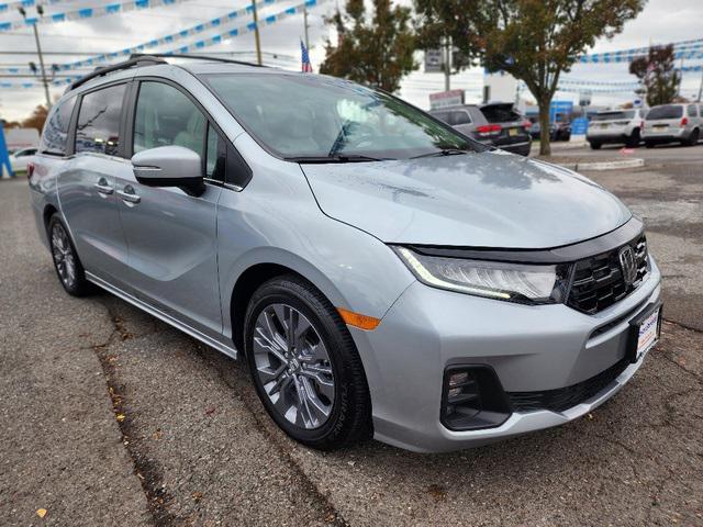 used 2025 Honda Odyssey car, priced at $39,961