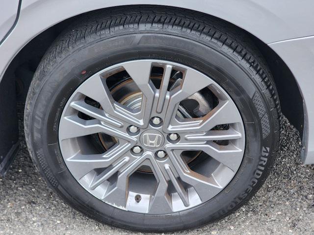 used 2025 Honda Odyssey car, priced at $39,961