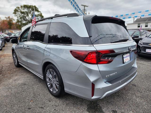 used 2025 Honda Odyssey car, priced at $39,961