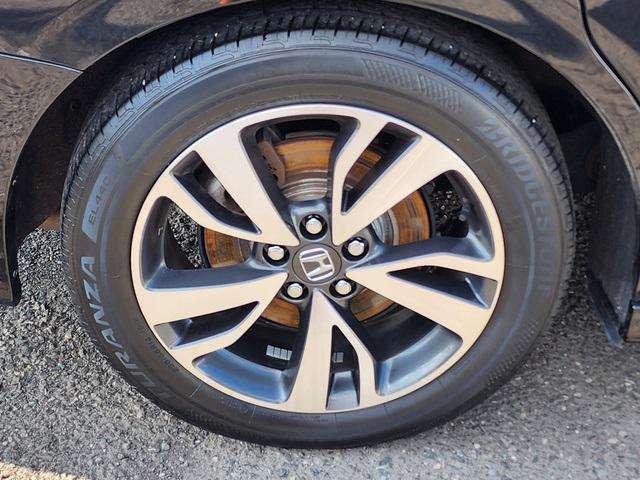 used 2023 Honda Odyssey car, priced at $38,154