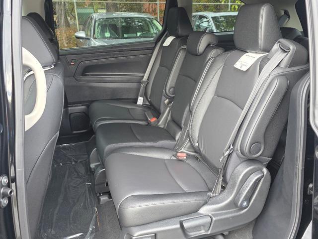new 2026 Honda Odyssey car, priced at $44,290