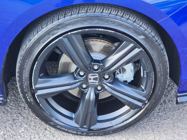 used 2025 Honda Accord Hybrid car, priced at $31,888