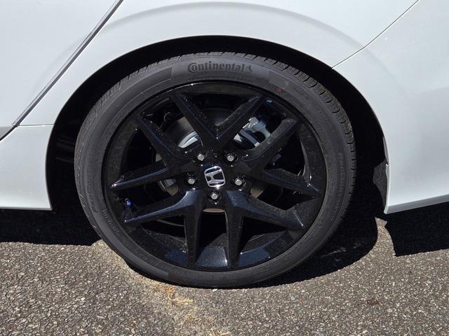 new 2026 Honda Civic Hybrid car, priced at $32,100