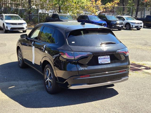 new 2025 Honda HR-V car, priced at $32,050