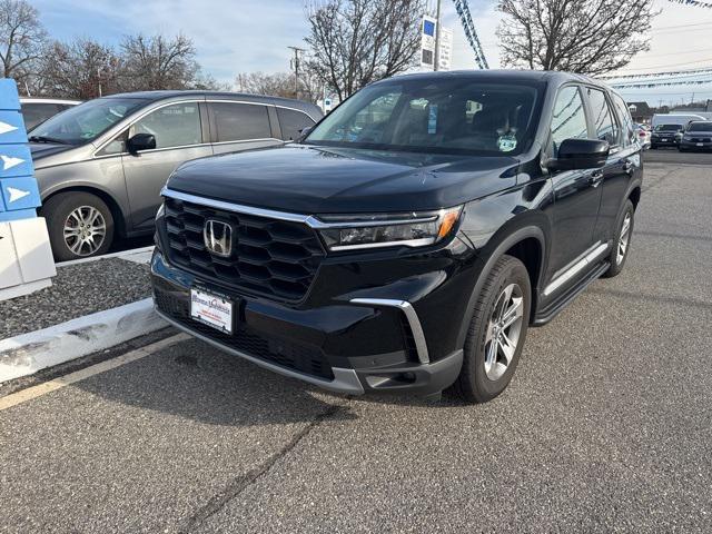 used 2023 Honda Pilot car, priced at $41,456