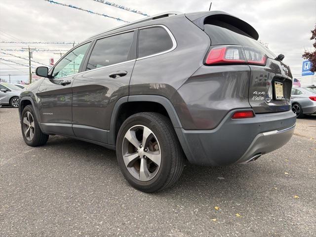used 2019 Jeep Cherokee car, priced at $16,213