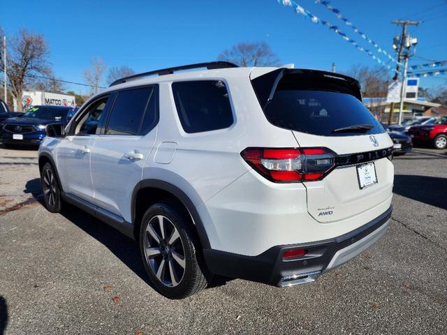 used 2023 Honda Pilot car, priced at $43,400