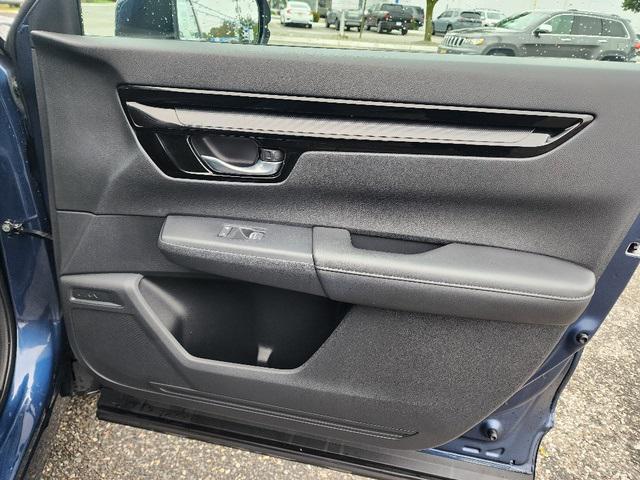 used 2025 Honda CR-V car, priced at $26,985