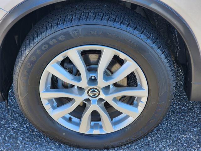 used 2020 Nissan Rogue car, priced at $13,963