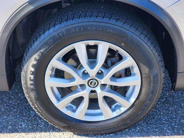 used 2020 Nissan Rogue car, priced at $13,963