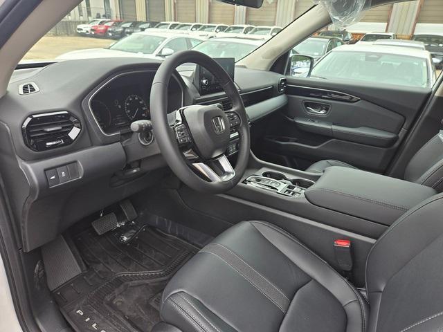 new 2025 Honda Pilot car, priced at $47,505