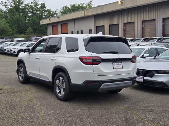 new 2025 Honda Pilot car, priced at $47,505
