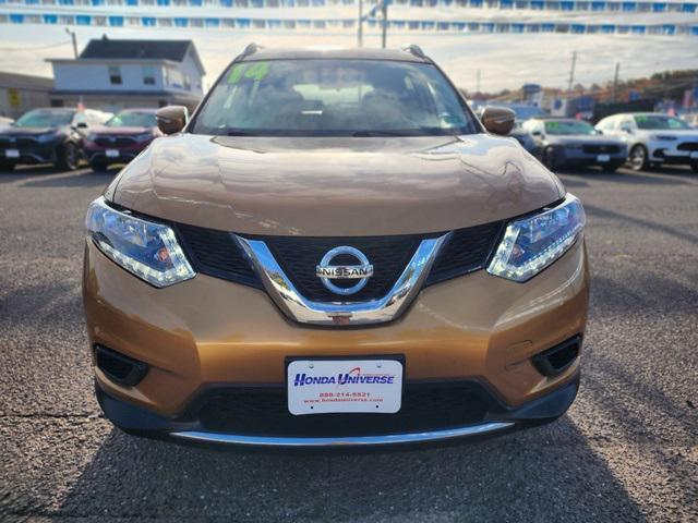 used 2014 Nissan Rogue car, priced at $9,742