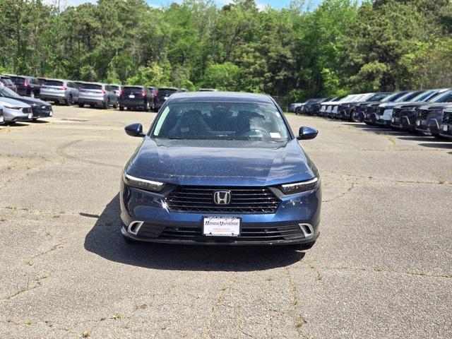 new 2025 Honda Accord Hybrid car, priced at $40,450