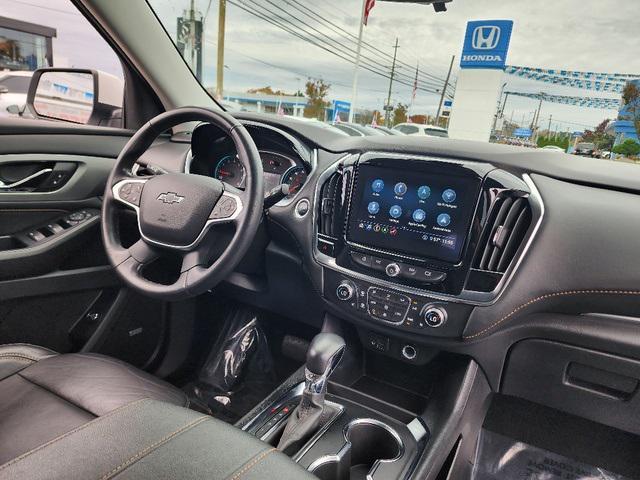 used 2021 Chevrolet Traverse car, priced at $26,999