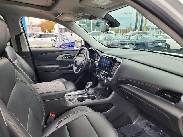 used 2021 Chevrolet Traverse car, priced at $26,999