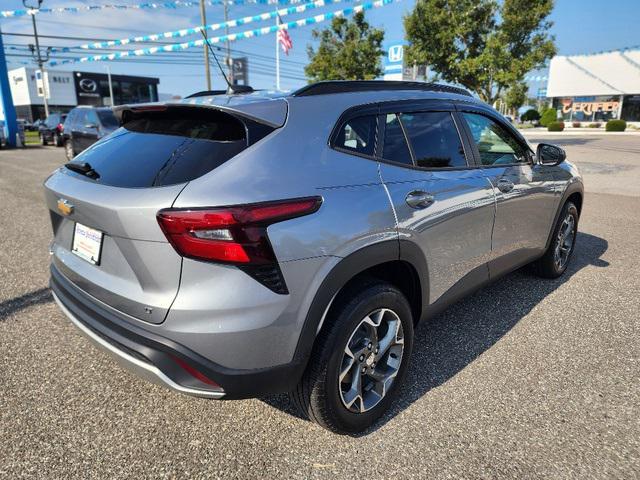 used 2024 Chevrolet Trax car, priced at $18,699