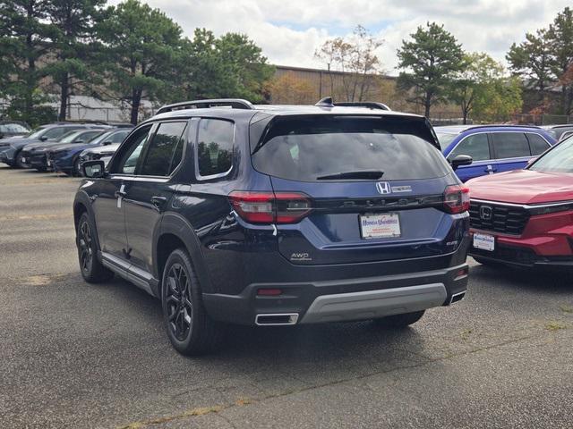 new 2025 Honda Pilot car, priced at $57,125