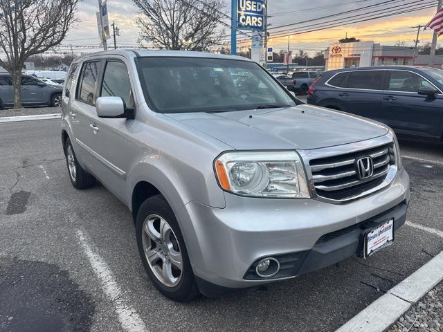 used 2012 Honda Pilot car, priced at $9,000