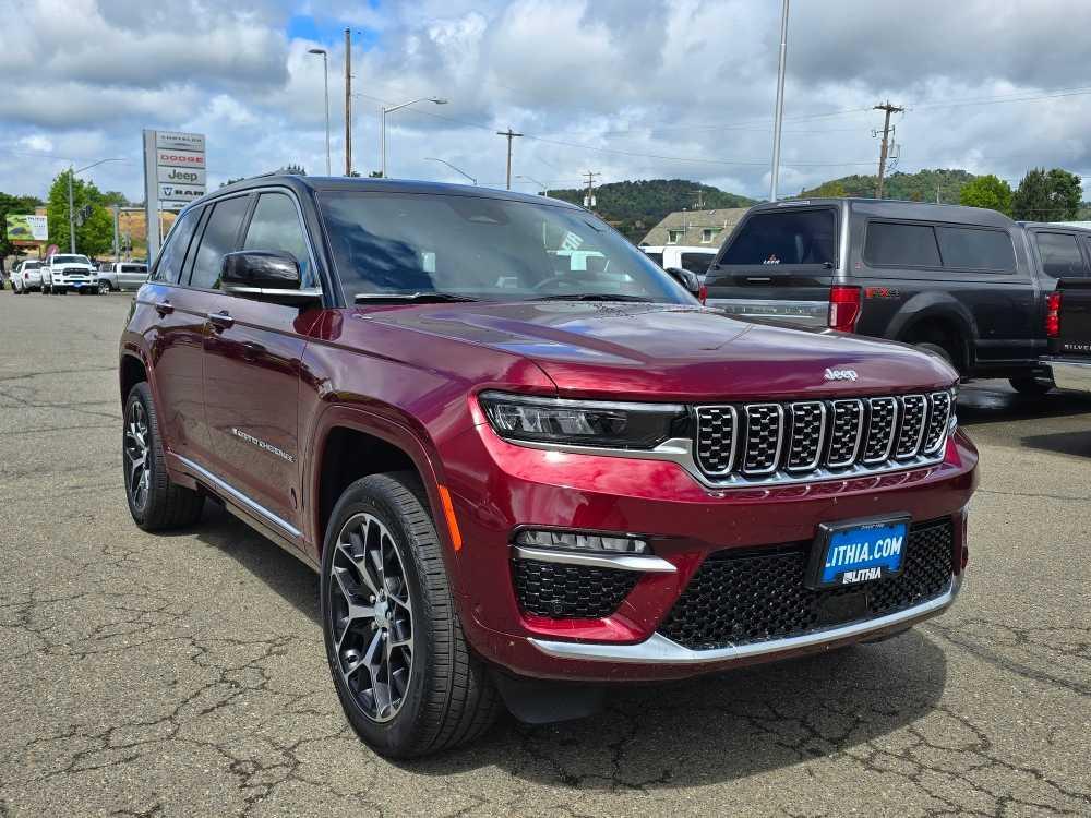 new 2025 Jeep Grand Cherokee car, priced at $60,495