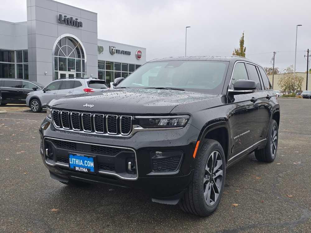 new 2025 Jeep Grand Cherokee car, priced at $56,995