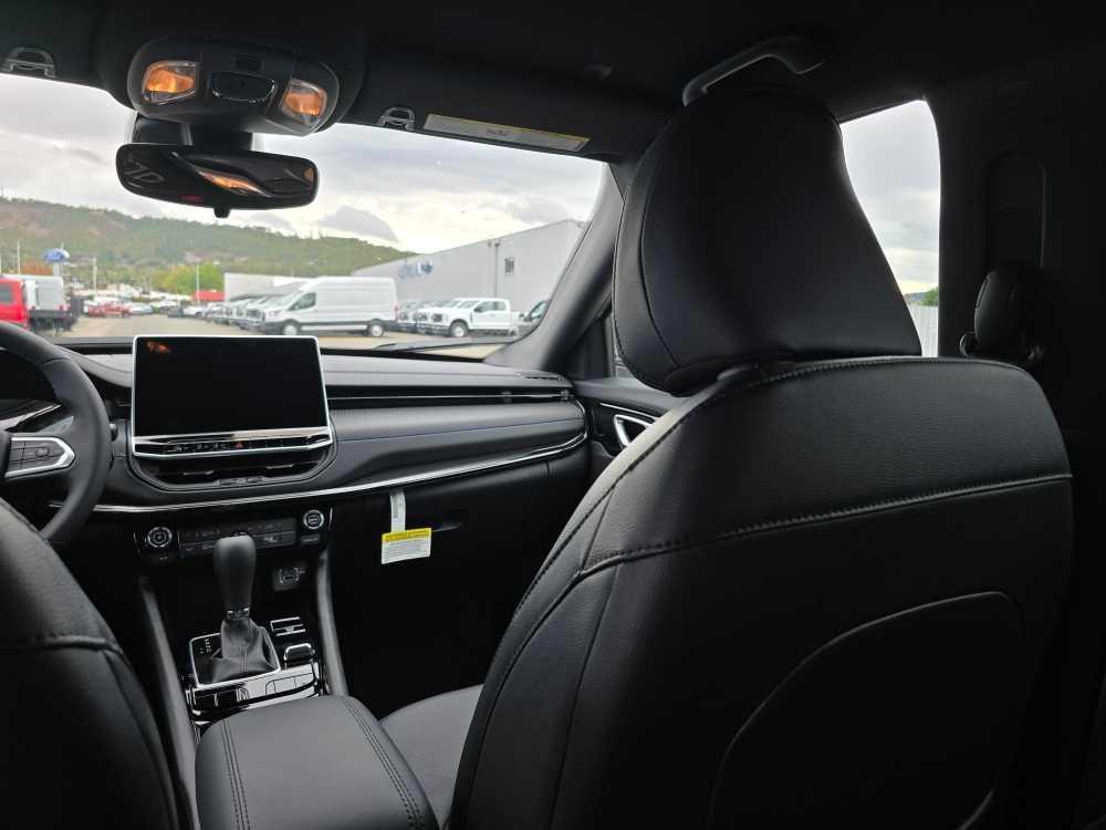 new 2026 Jeep Compass car, priced at $30,495