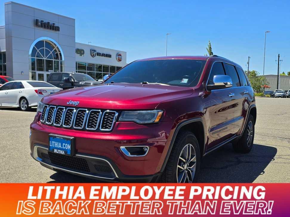 used 2017 Jeep Grand Cherokee car, priced at $15,495