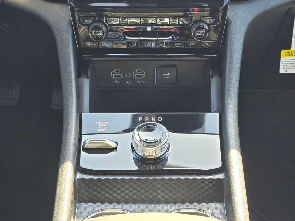 new 2025 Jeep Grand Cherokee car, priced at $46,995