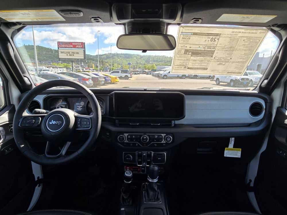 new 2025 Jeep Wrangler car, priced at $55,495