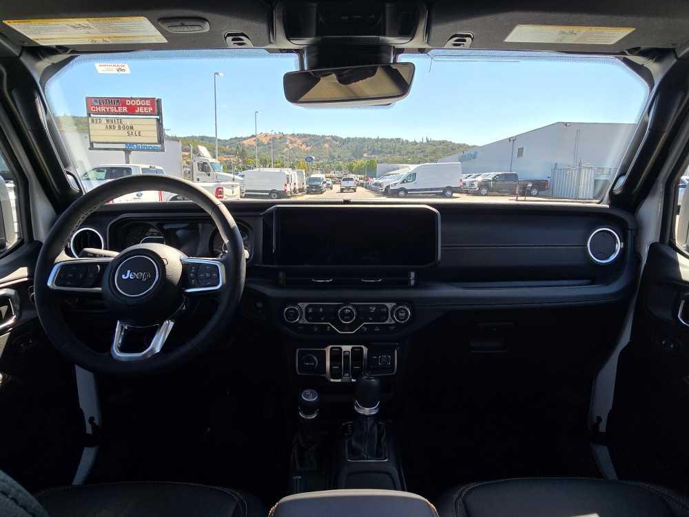 new 2025 Jeep Wrangler car, priced at $49,995