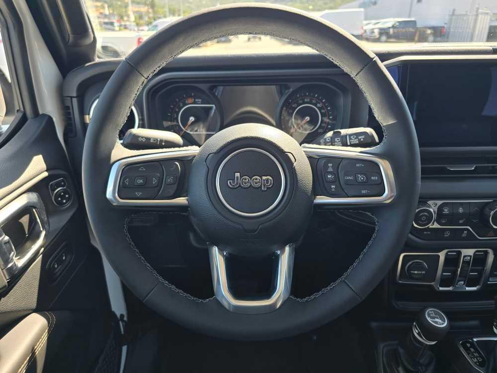 new 2025 Jeep Wrangler car, priced at $49,995