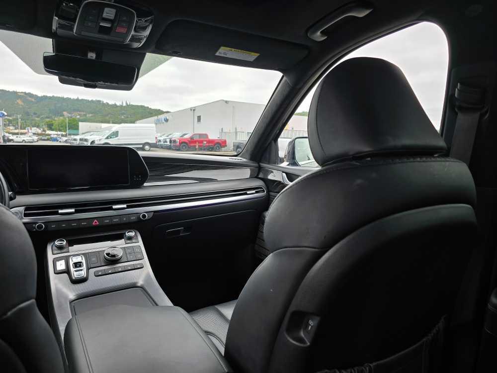 used 2024 Hyundai Palisade car, priced at $41,495