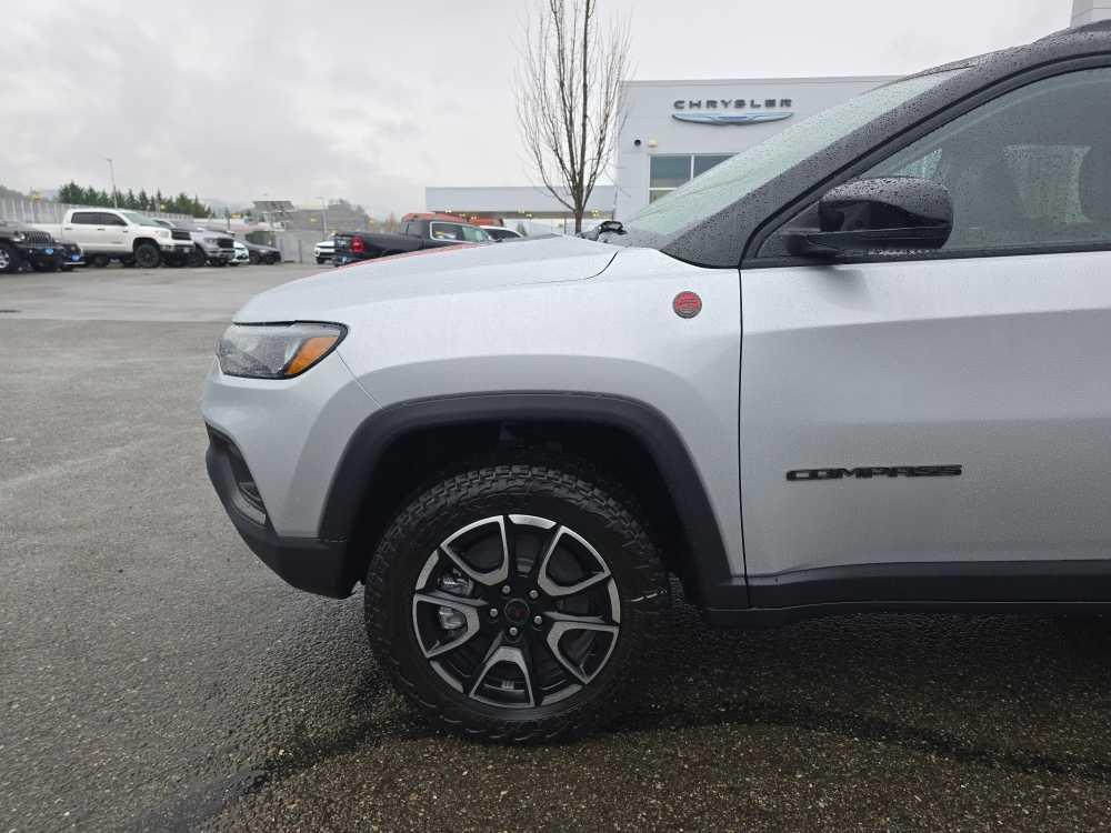 new 2026 Jeep Compass car, priced at $35,995