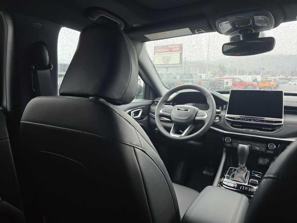 new 2026 Jeep Compass car, priced at $35,995