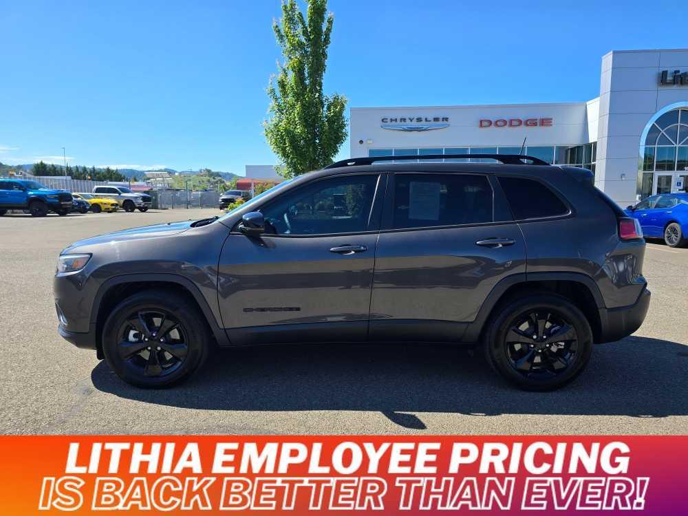 used 2023 Jeep Cherokee car, priced at $32,995