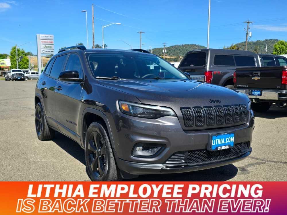 used 2023 Jeep Cherokee car, priced at $32,995