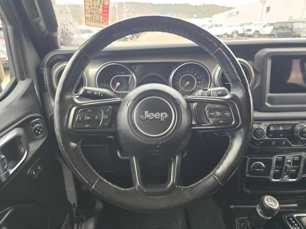 used 2021 Jeep Wrangler Unlimited car, priced at $27,745