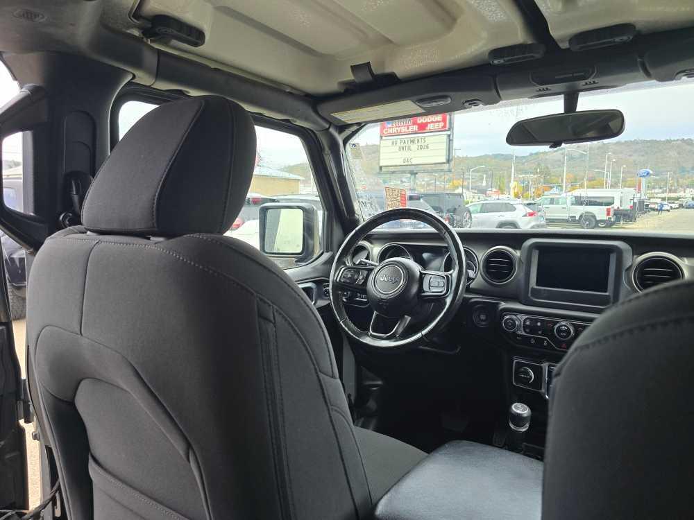 used 2021 Jeep Wrangler Unlimited car, priced at $27,745