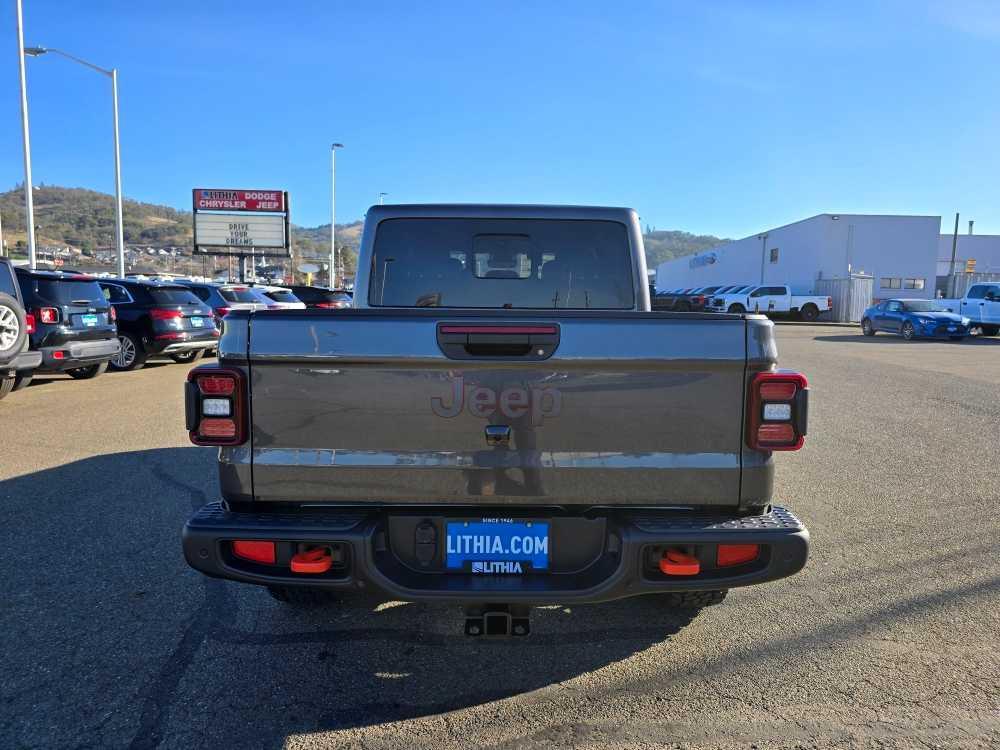 new 2025 Jeep Gladiator car, priced at $59,995