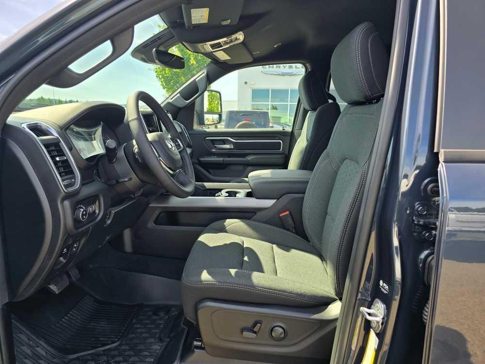 new 2025 Ram 1500 car, priced at $47,995