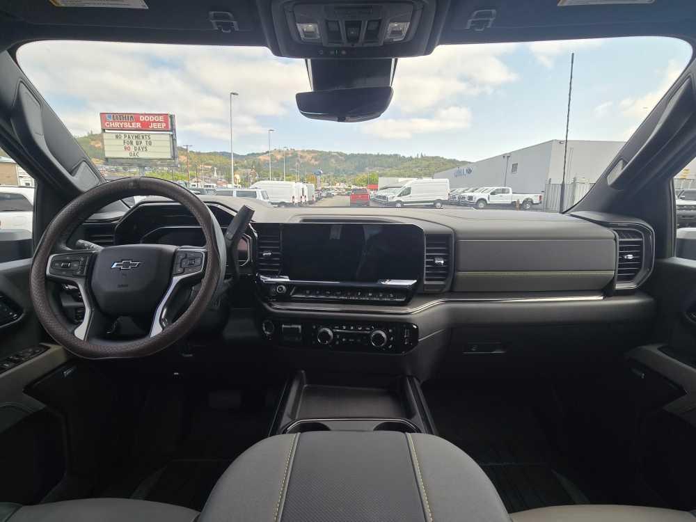 used 2024 Chevrolet Silverado 2500 car, priced at $79,995
