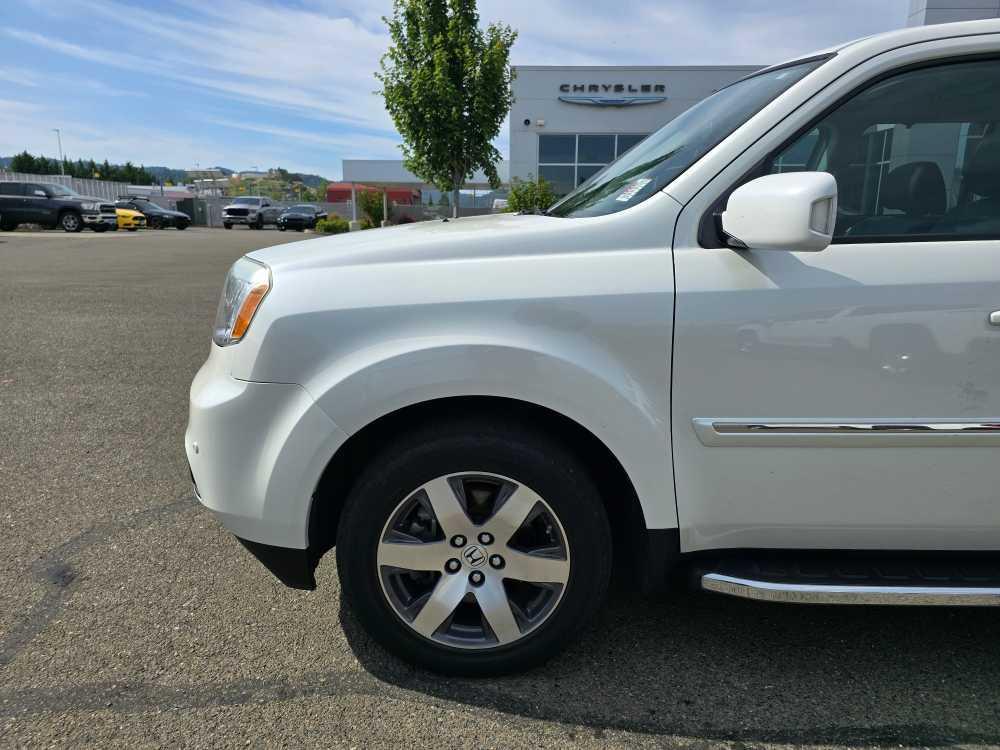 used 2015 Honda Pilot car, priced at $15,995